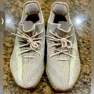EUC YEEZY 350 CITRIN BOOST SNEAKERS- COA INCLUDED!! SZ 10.5 citron   FATHERS DAY